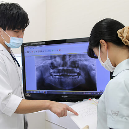 歯科衛生士：富田幸恵